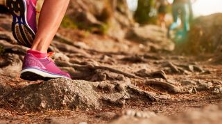 Prevenir o evitar las lesiones en el trail running o carrera de montaña